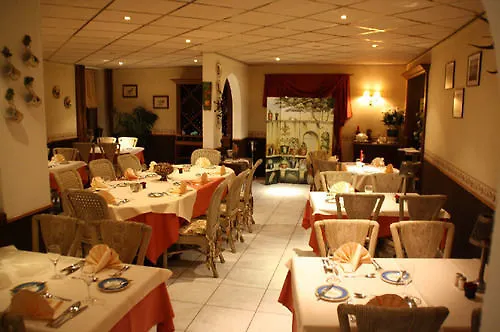 Grand Hotel De Vianden 3*,  Lüksemburg